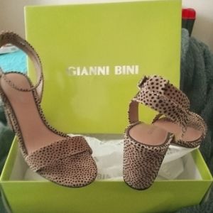 Beautiful Gianni Bini Arleena Block Heel Ankle Strap Sandal